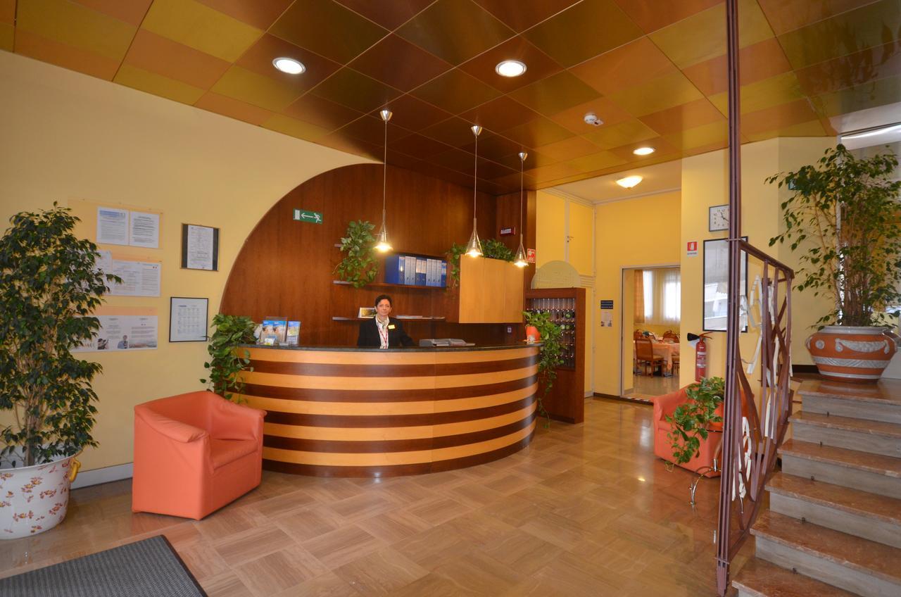 Aparthotel Pineda Bibione Exterior photo